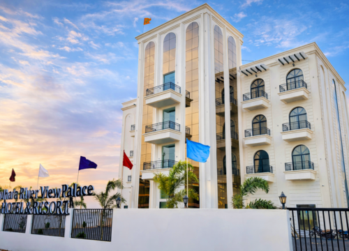 Complete Omkareshwar Travel Guide: Temples, Narmada Darshan, Best Time & Where to Stay