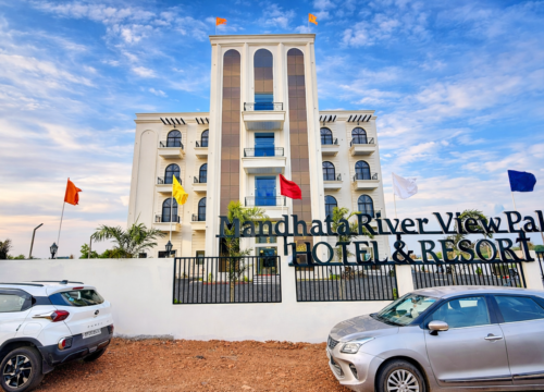 Best Hotels Near Omkareshwar Jyotirlinga Temple for a Peaceful Stay